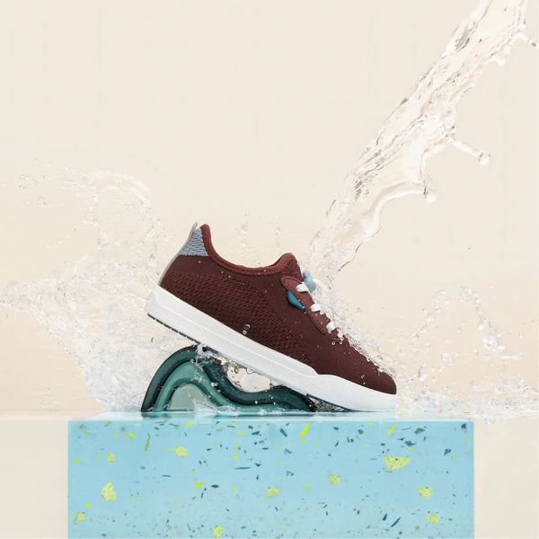 NEW Vessi Kids Waterproof Weekend Sneaker