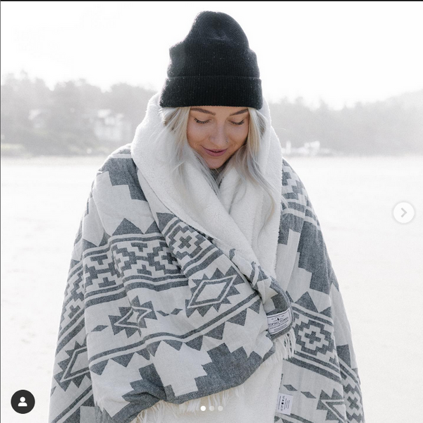 Tofino Towel Co. - The Beachcomber Fleece Lined Throw