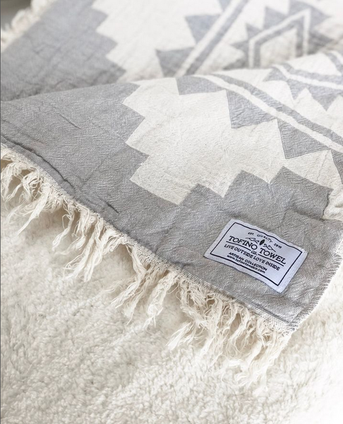 Tofino Towel Co. - The Beachcomber Fleece Lined Throw