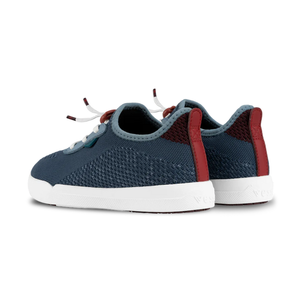 NEW Vessi Kids Waterproof Weekend Sneaker