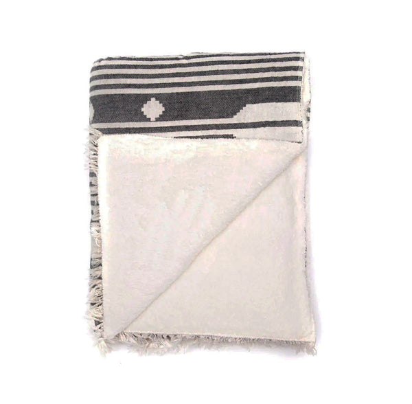 Tofino Towel Co. - The Arrow Fleece Lined Throw