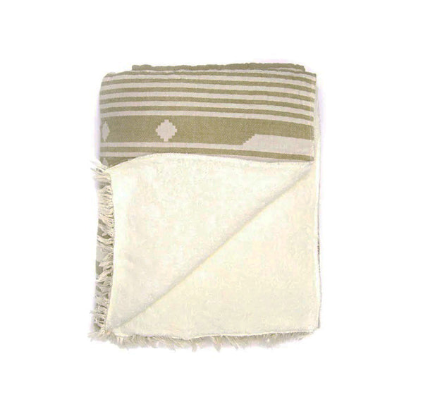 Tofino Towel Co. - The Arrow Fleece Lined Throw