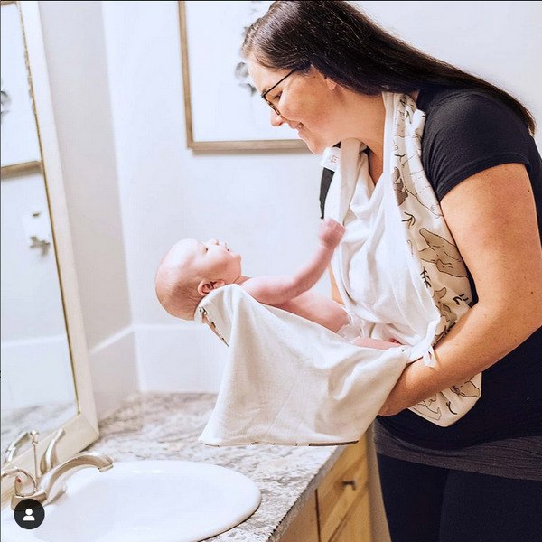 Oneberrie Hands-Free Baby Towels